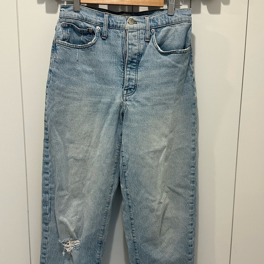 Madewell Balloon Light Blue Women's Distressed High-Rise Jeans size 28